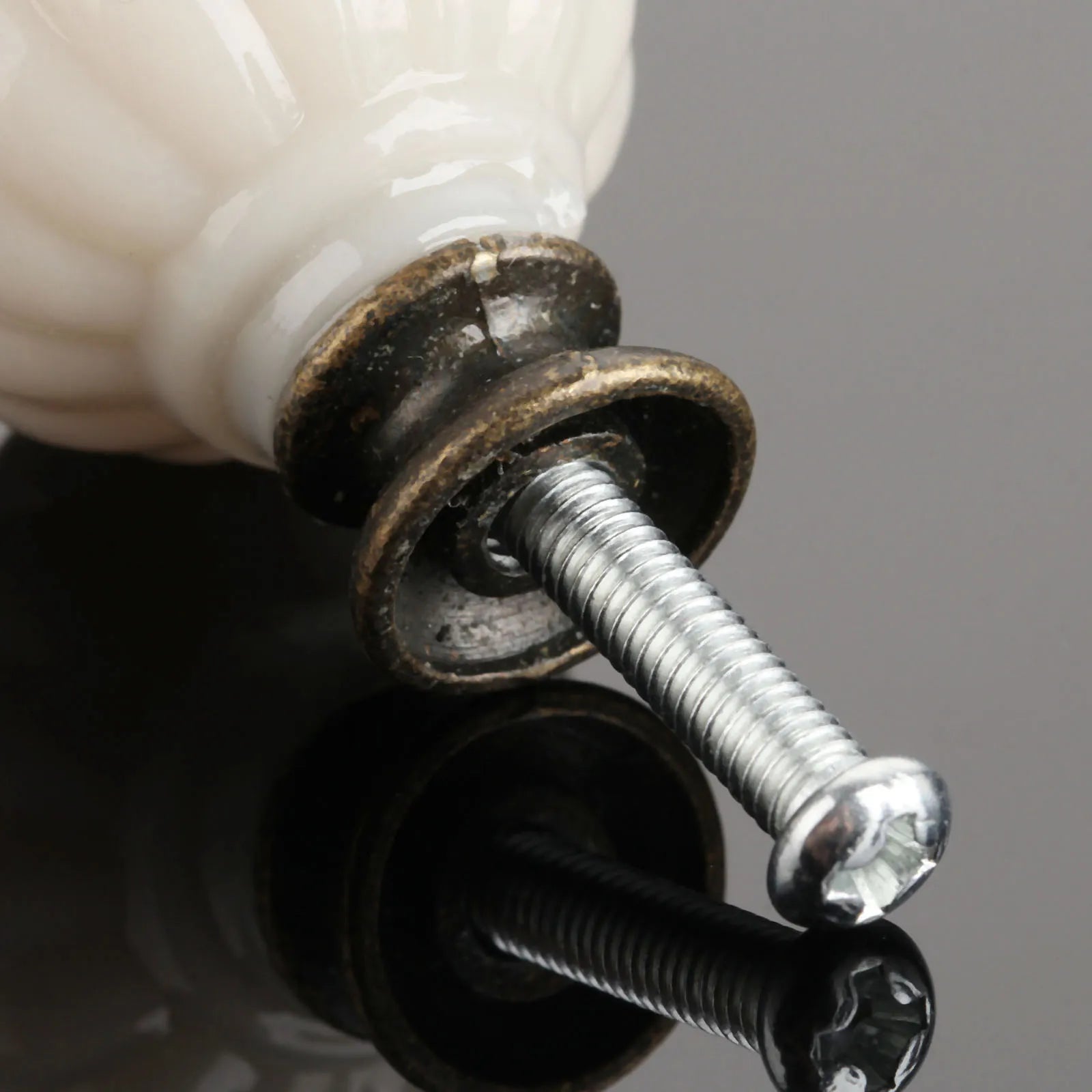 1pc 27*34mm Door Knobs Handles Single Hole Furniture Knobs Cupboard Door Cabinet Handles With Screws
