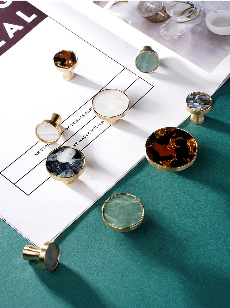 Brass Door Knobs and Handles for Cabinet  Shell Resin Elegant Furniture Handles Kitchen Cupboard Drawer Pulls Wall Hanging Hooks