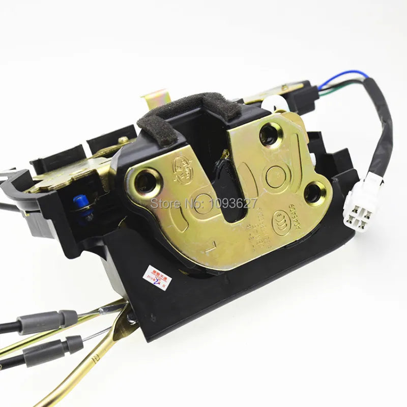 6105100-P00  door lock with Latch suitable for Great Wall wingle V200 V240 front and rear door lock