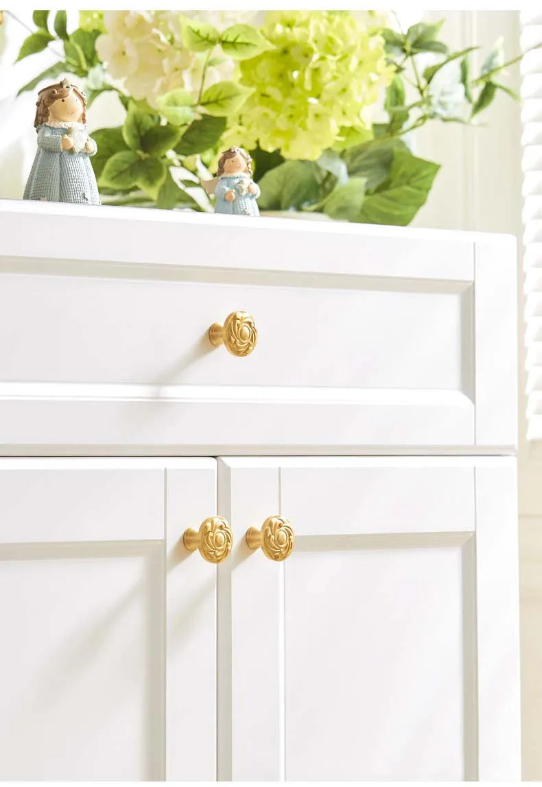 Solid Brass Door Handle Light Luxury Simple Gold European Drawer Kitchen Shoe Cabinet Wardrobe Handles Bedroom Decor Gold Knobs