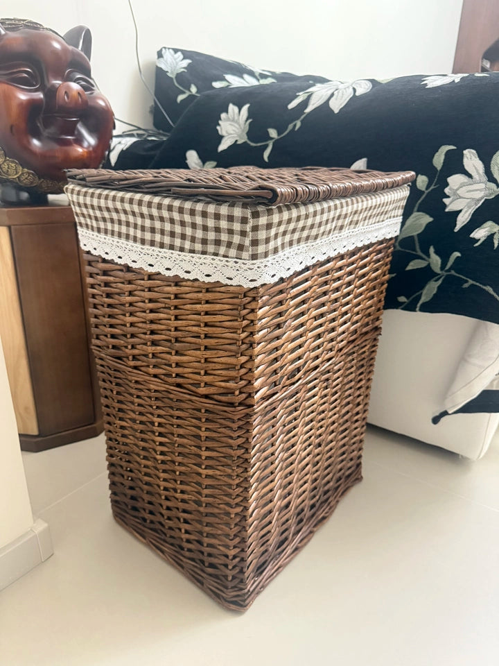 Large Capacity Rattan Laundry Basket - Vine Woven Storage with Cover, Simple and Elegant Dirty Clothes Organizer for Home