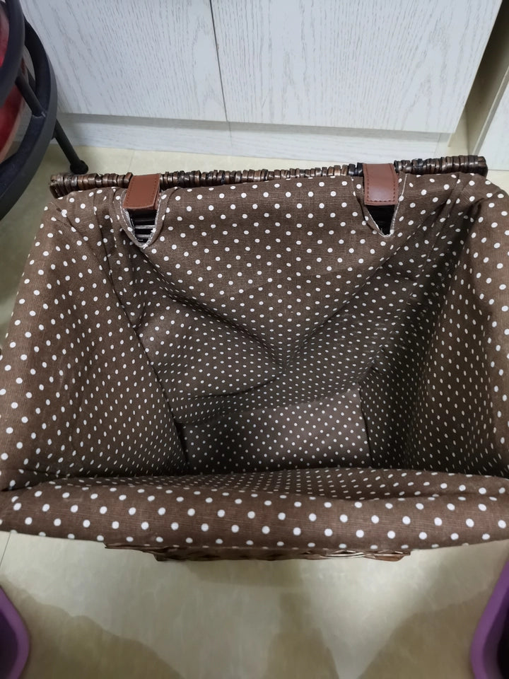 Large Capacity Rattan Laundry Basket - Vine Woven Storage with Cover, Simple and Elegant Dirty Clothes Organizer for Home