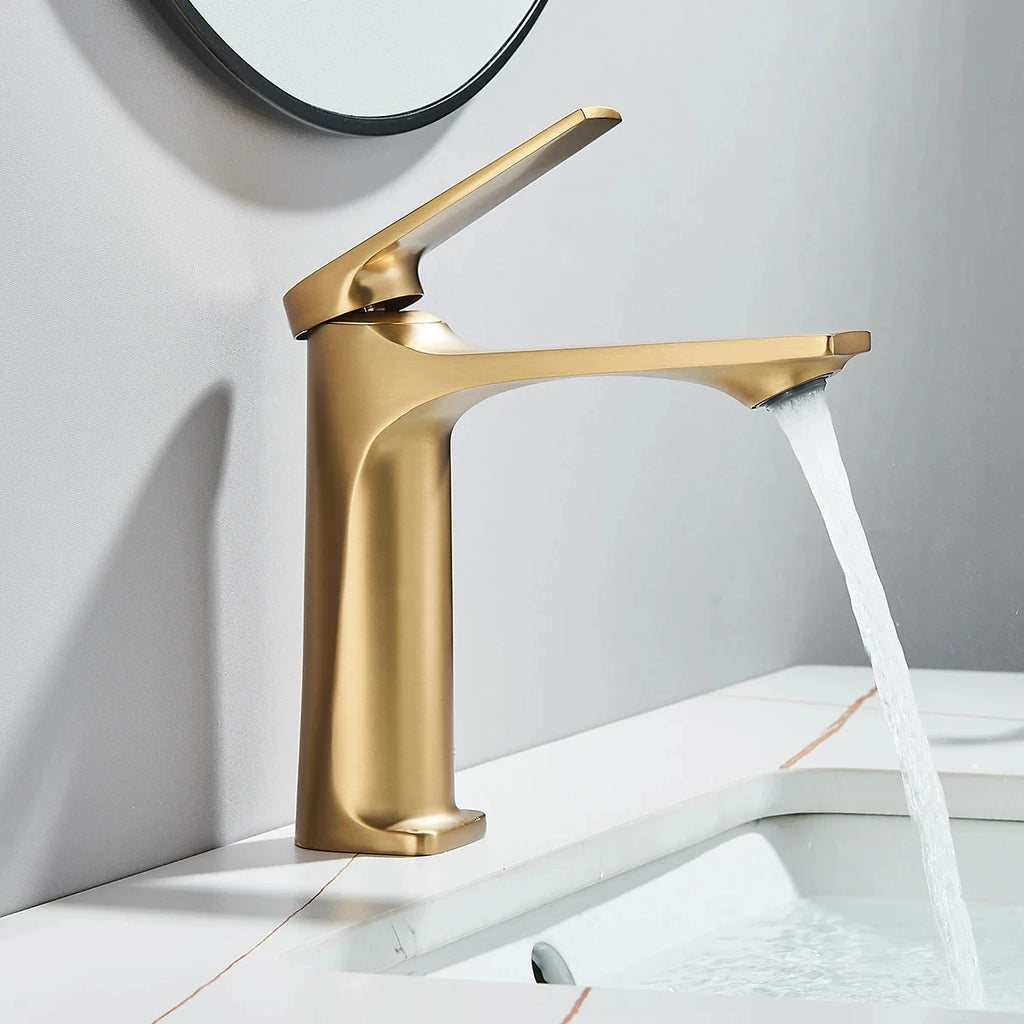 Brass Core Modern Bathroom Sink Faucet Single Handle Deck Mounted Wash Basin Water Tap Hot And Cold Mixe