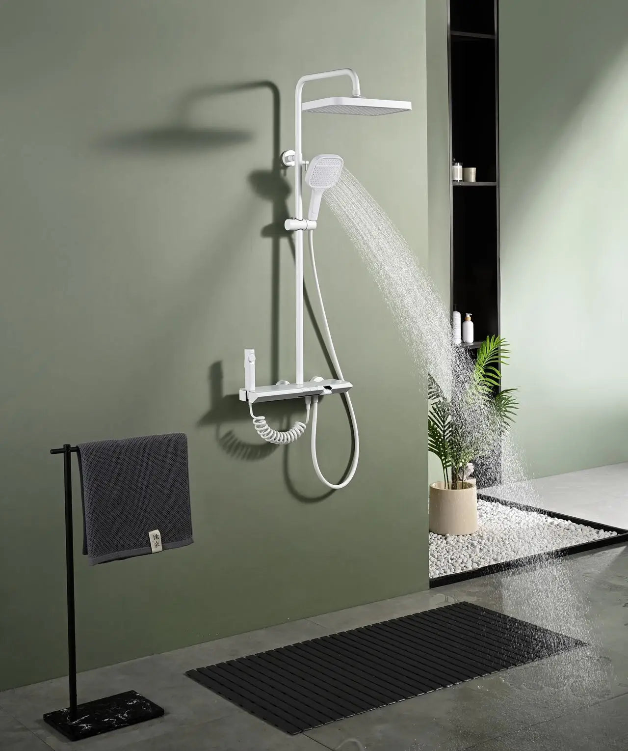 Hot Cold Water Mixer Bathroom Contemporary Exposed Shower Faucet System Brass Rainfall Adjust The Temperature Shower Set