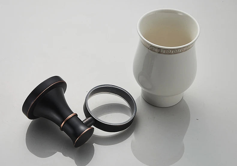 Bathroom Bath Toilet Paper Holder Robe Hook Bathroom Retractable Towel Hanging Rod Black Zinc Alloy EL852