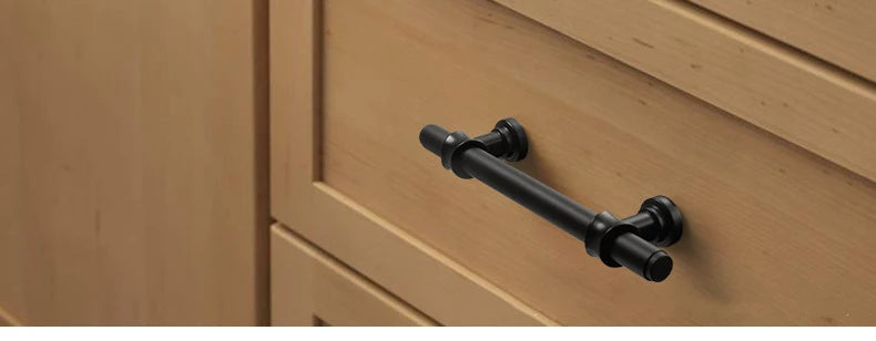 Modern Simple Black Handles for Furniture Wardrobe Cabinet Europe American Drawer Knob Hardware Kitchen Cabinet Handles
