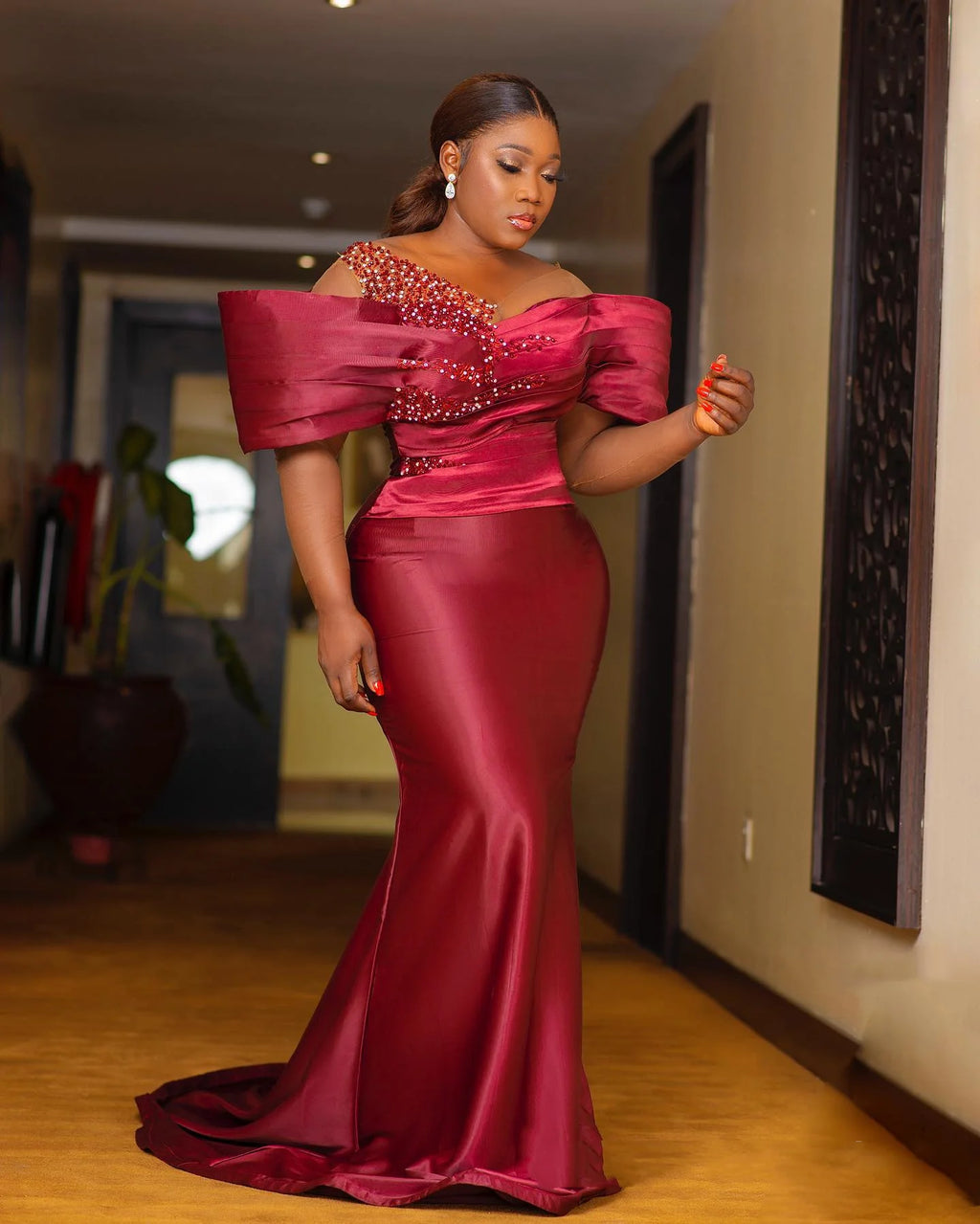 Burgundy Red Mermaid Evening Dress Beaded Satin Ball Dress Phantom Birthday Dress Engagement Party Dress Customization