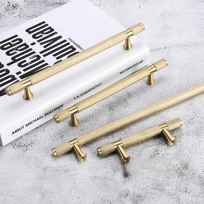 Modern Knurl Solid Brass Cabinet Knobs and Handles Golden Luxury Handles for Furniture Drawer Wardrobes Shoe Cabinets Pulls