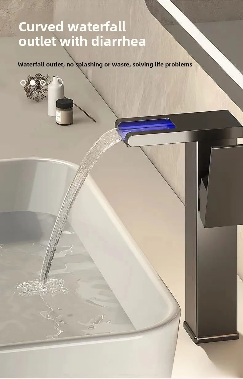 Wash Basin Faucet Bathroom Cold and Hot Sink Tap Toilet Luxury Water Taps Modern Brass Mixers Tap LED Light Bathroom Sink Faucet