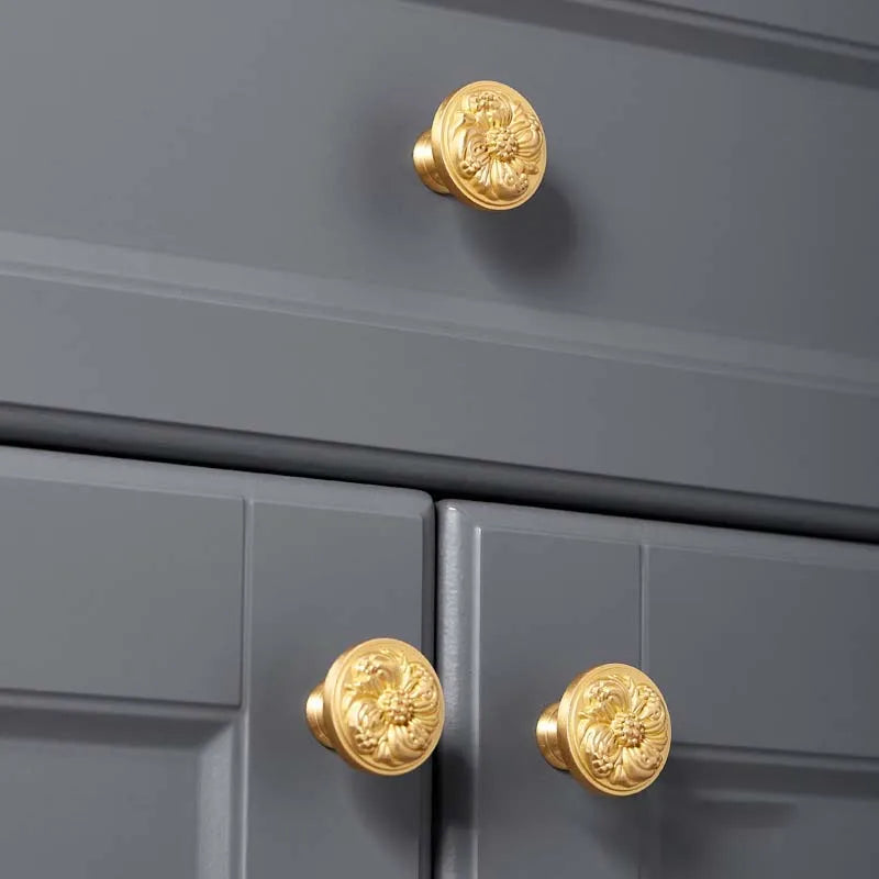 Solid Brass Door Handle Light Luxury Simple Gold European Drawer Kitchen Shoe Cabinet Wardrobe Handles Bedroom Decor Gold Knobs