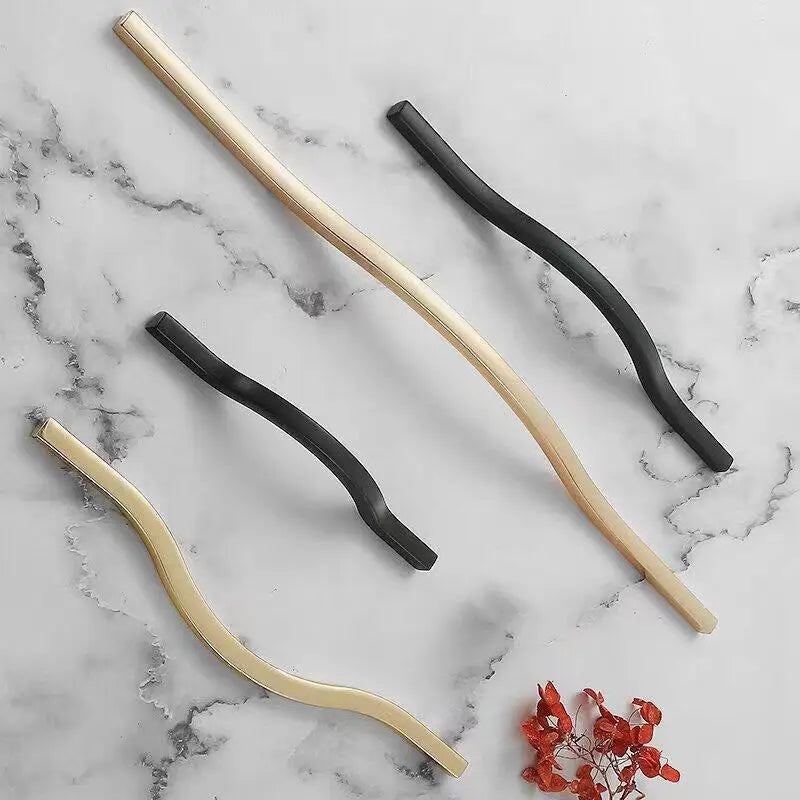 Nordic Handles for Cabinets and Drawers Kitchen Furniture Handles Modern Luxury Gold Wardrobe Drawer Handle Cabinet Door Handle