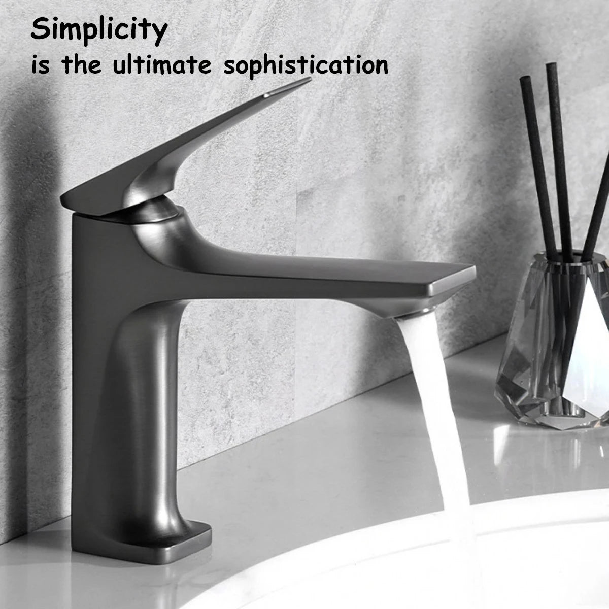 Brass Core Modern Bathroom Sink Faucet Single Handle Deck Mounted Wash Basin Water Tap Hot And Cold Mixe