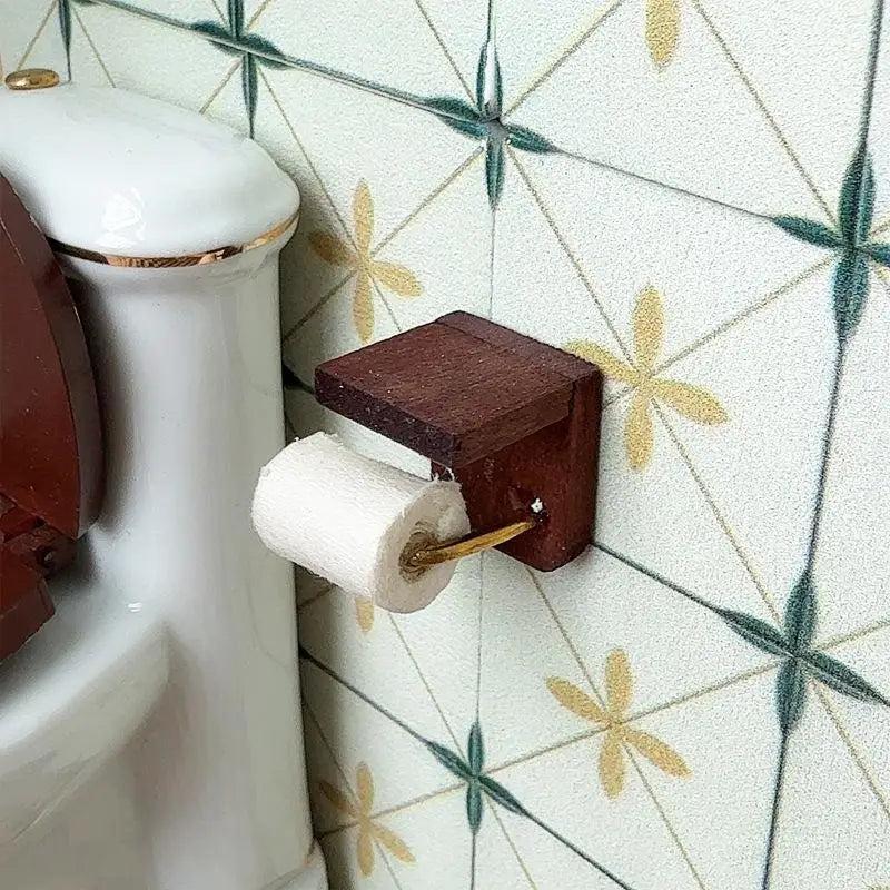 Pretend Bathroom Scene 1:12 Dollhouse Miniature Furniture Accessories: Paper Towel Holder and Toilet Paper Model Toys.