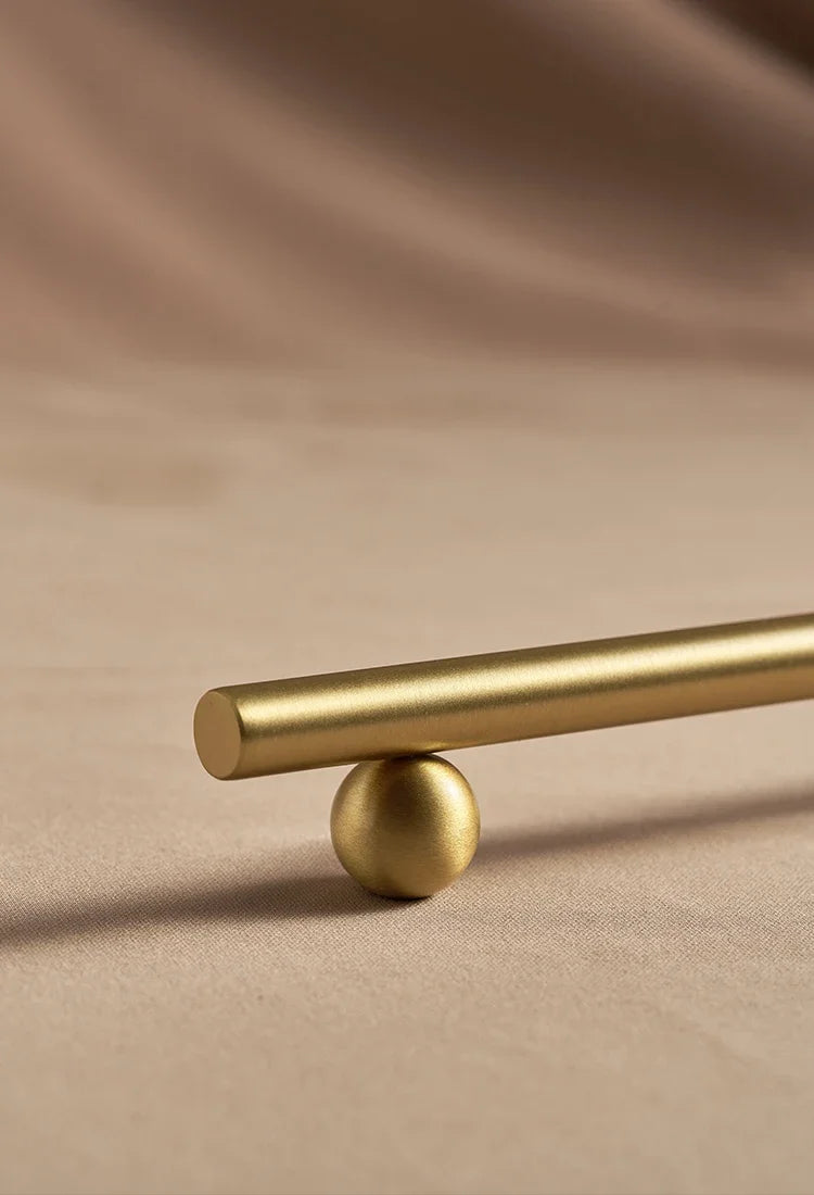 Creative Brass Cabinet Handle New High-end Modern Minimalist Drawer Cabinet Wardrobe Door  Light Luxury Cabinet Long Handle
