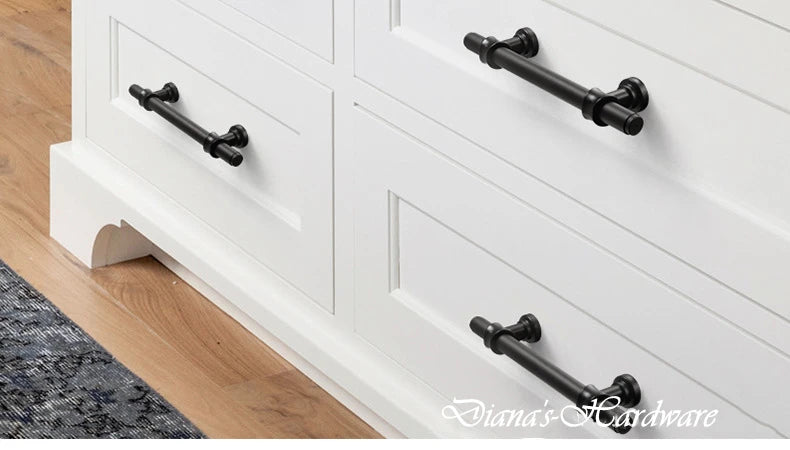 Modern Simple Black Handles for Furniture Wardrobe Cabinet Europe American Drawer Knob Hardware Kitchen Cabinet Handles