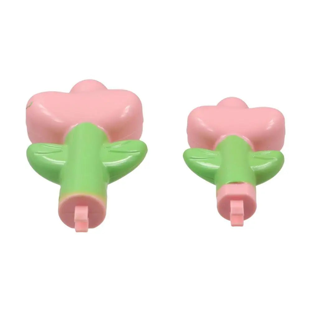 Bathroom Accessories Creative Flower Decor Soap Dish Cute Non-slip Soap Holder Plastic Portable Drain Soap Tray Storage