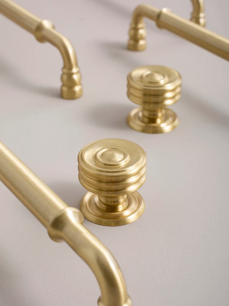 Solid Brass Cabinet Handle Sleek Furniture Hardware Kitchen Handle Dressers Wardrobe Cabinet Drawer Knobs Gold Handle