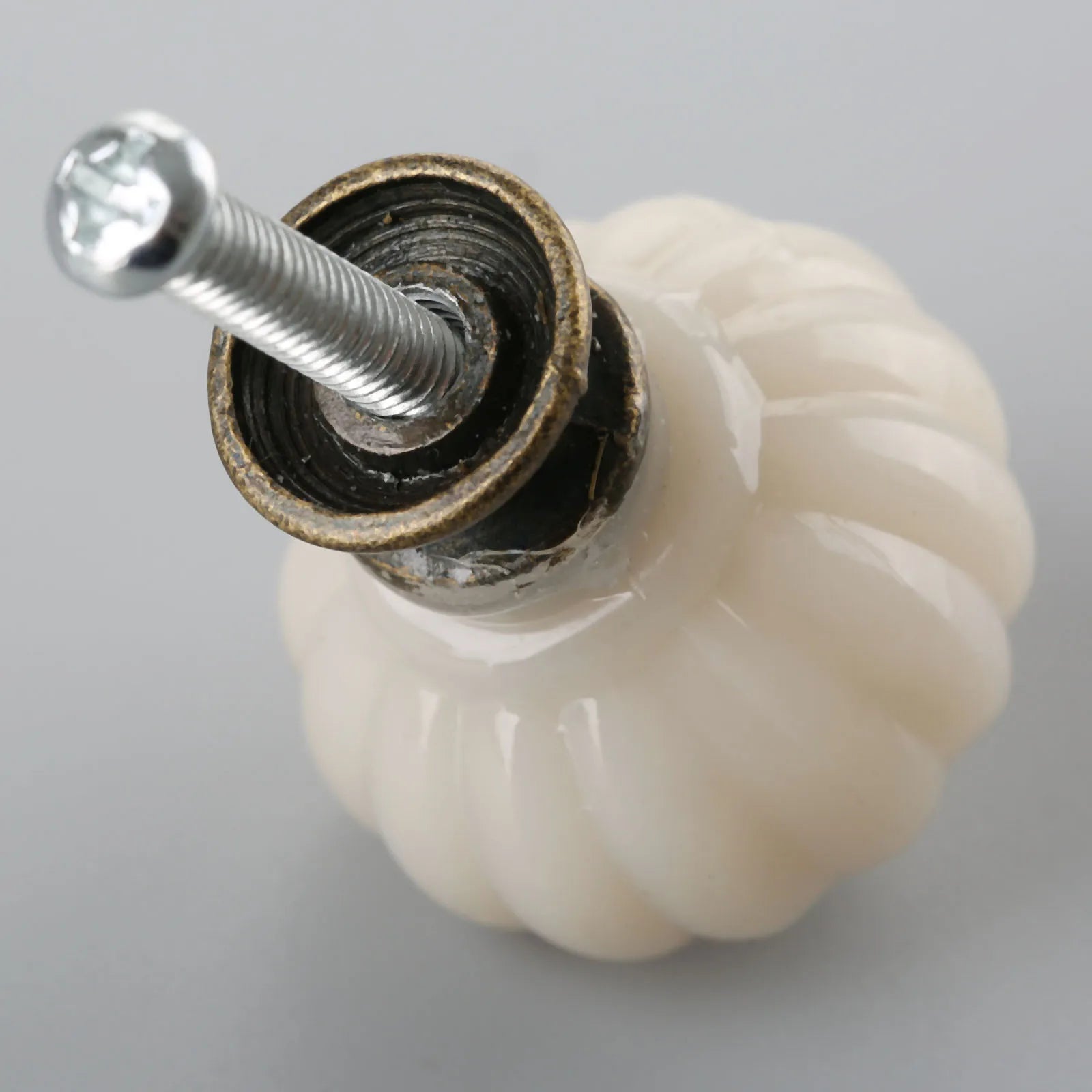 1pc 27*34mm Door Knobs Handles Single Hole Furniture Knobs Cupboard Door Cabinet Handles With Screws