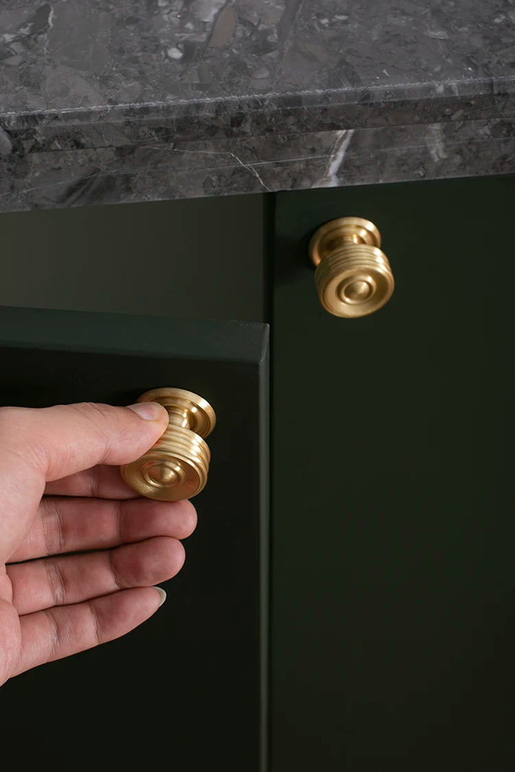 Solid Brass Cabinet Handle Sleek Furniture Hardware Kitchen Handle Dressers Wardrobe Cabinet Drawer Knobs Gold Handle