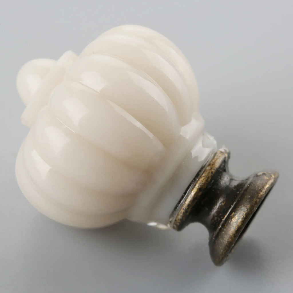 1pc 27*34mm Door Knobs Handles Single Hole Furniture Knobs Cupboard Door Cabinet Handles With Screws