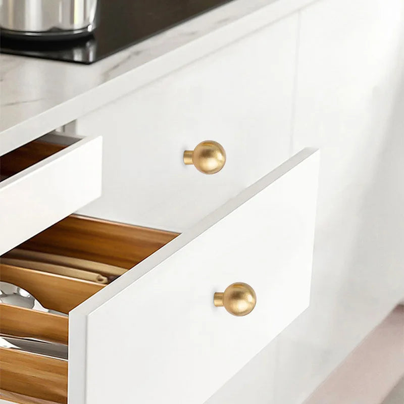 Home Wardrobe Door Pull Round Solid Brass Pulls Antique Cabinet Drawer Small Handles Modern Furniture Handles Single Hole Knobs