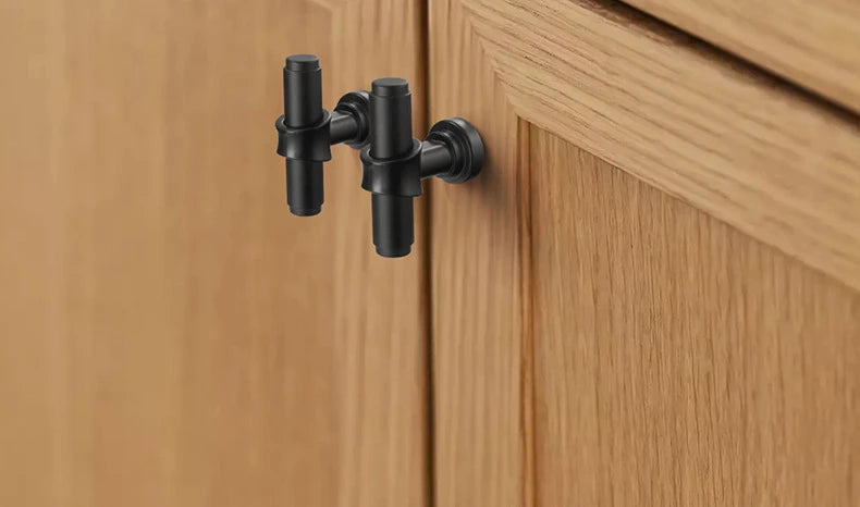 Modern Simple Black Handles for Furniture Wardrobe Cabinet Europe American Drawer Knob Hardware Kitchen Cabinet Handles