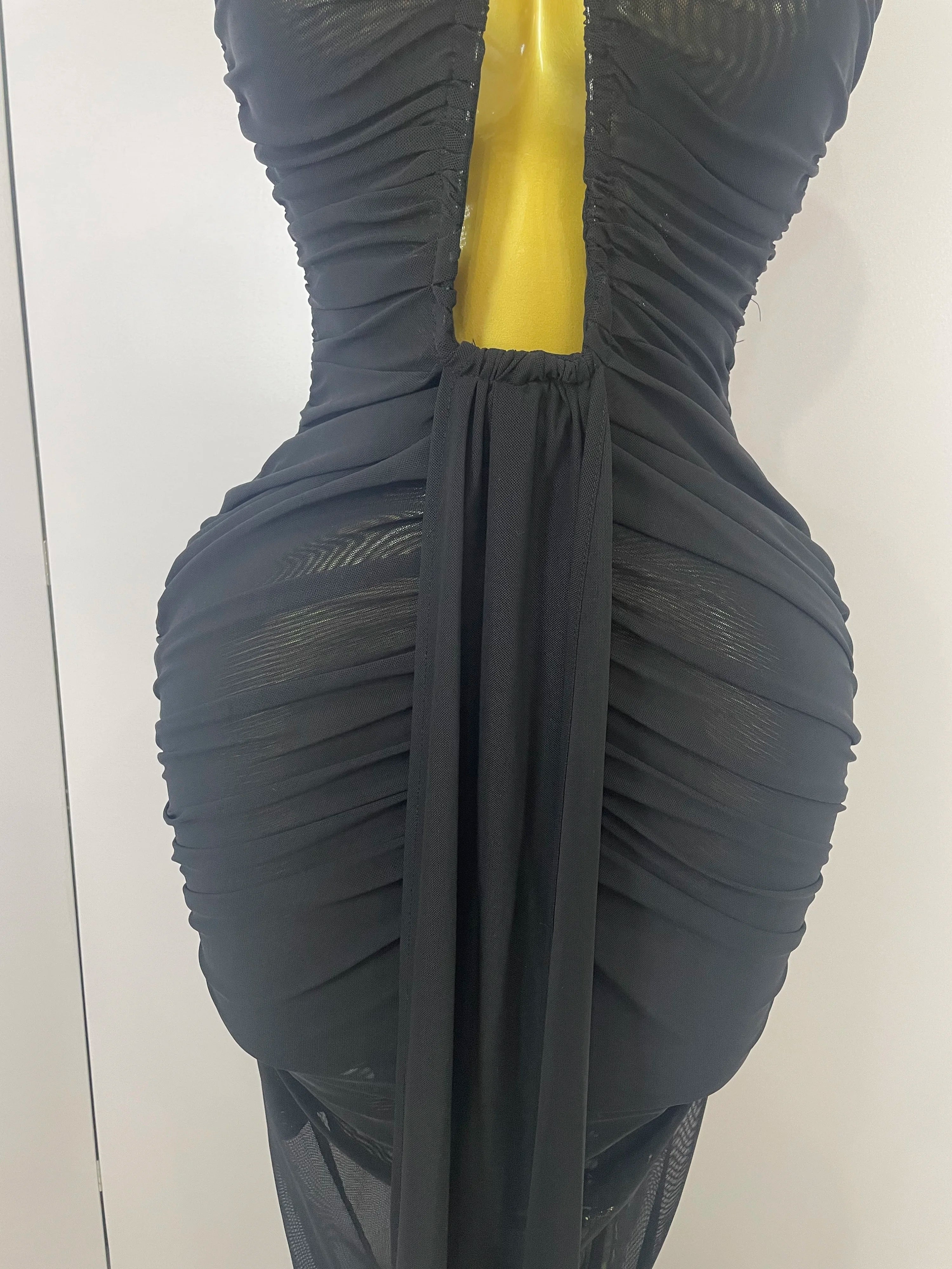 Women Sexy Sleeveless O-Neck Hollow Out Mesh Bodycon Long Dress Fashion Show Celebrate Celebrity Evening Birthday Party Dress