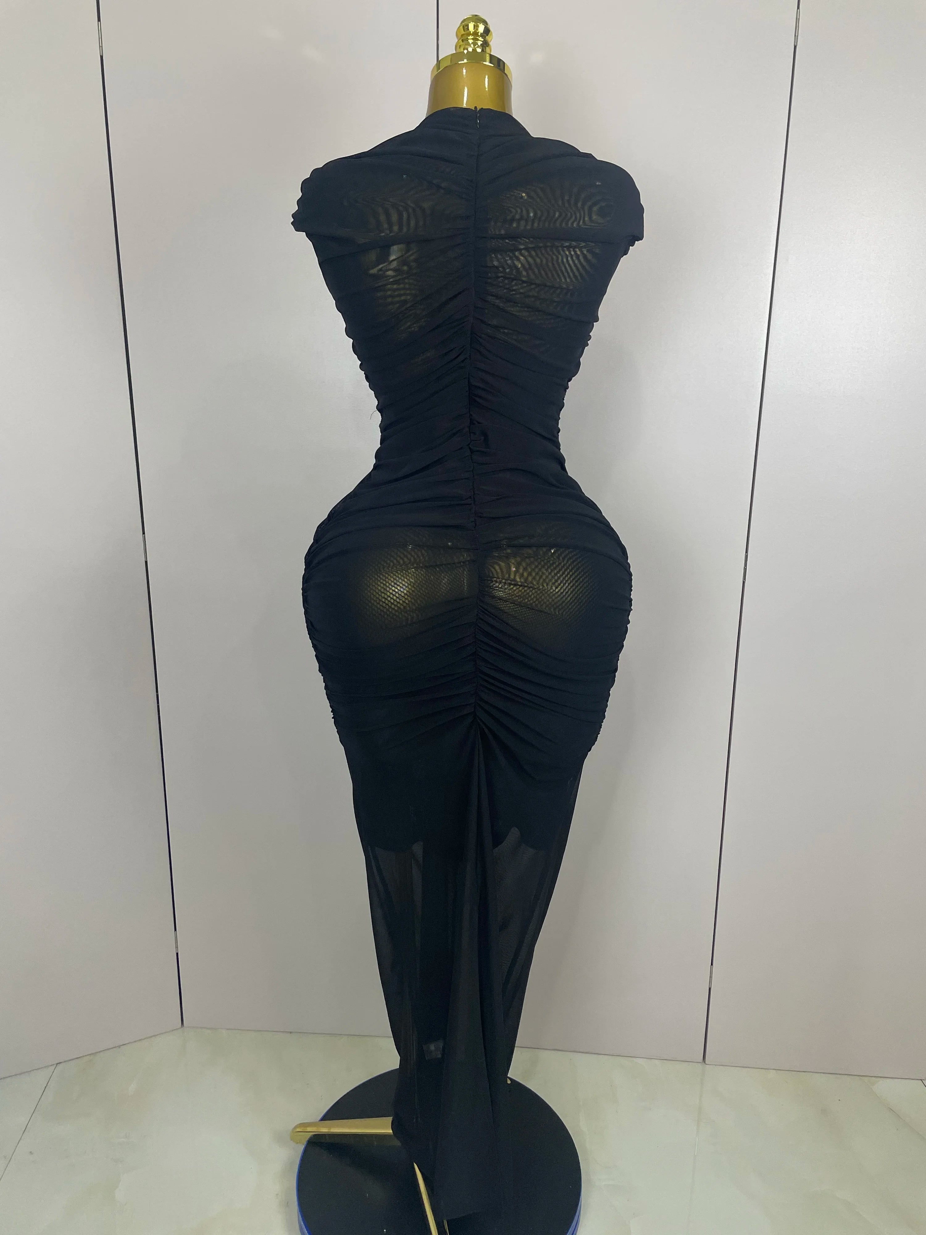 Women Sexy Sleeveless O-Neck Hollow Out Mesh Bodycon Long Dress Fashion Show Celebrate Celebrity Evening Birthday Party Dress