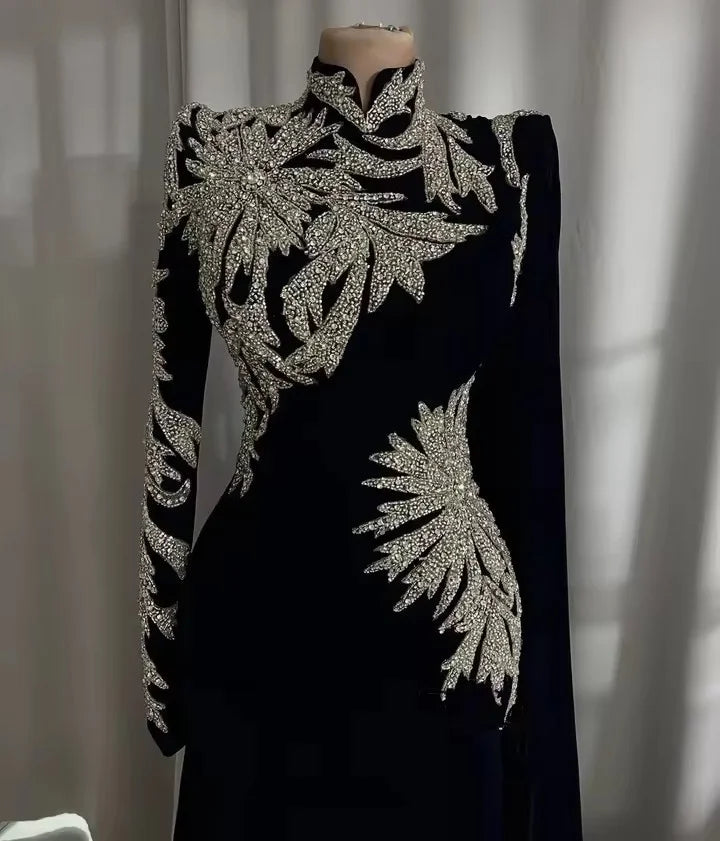 Elegant Black Velour Evening Dresses High Neck Long Sleeves Arabic Women Formal Long Party Gowns Met Gala Customized
