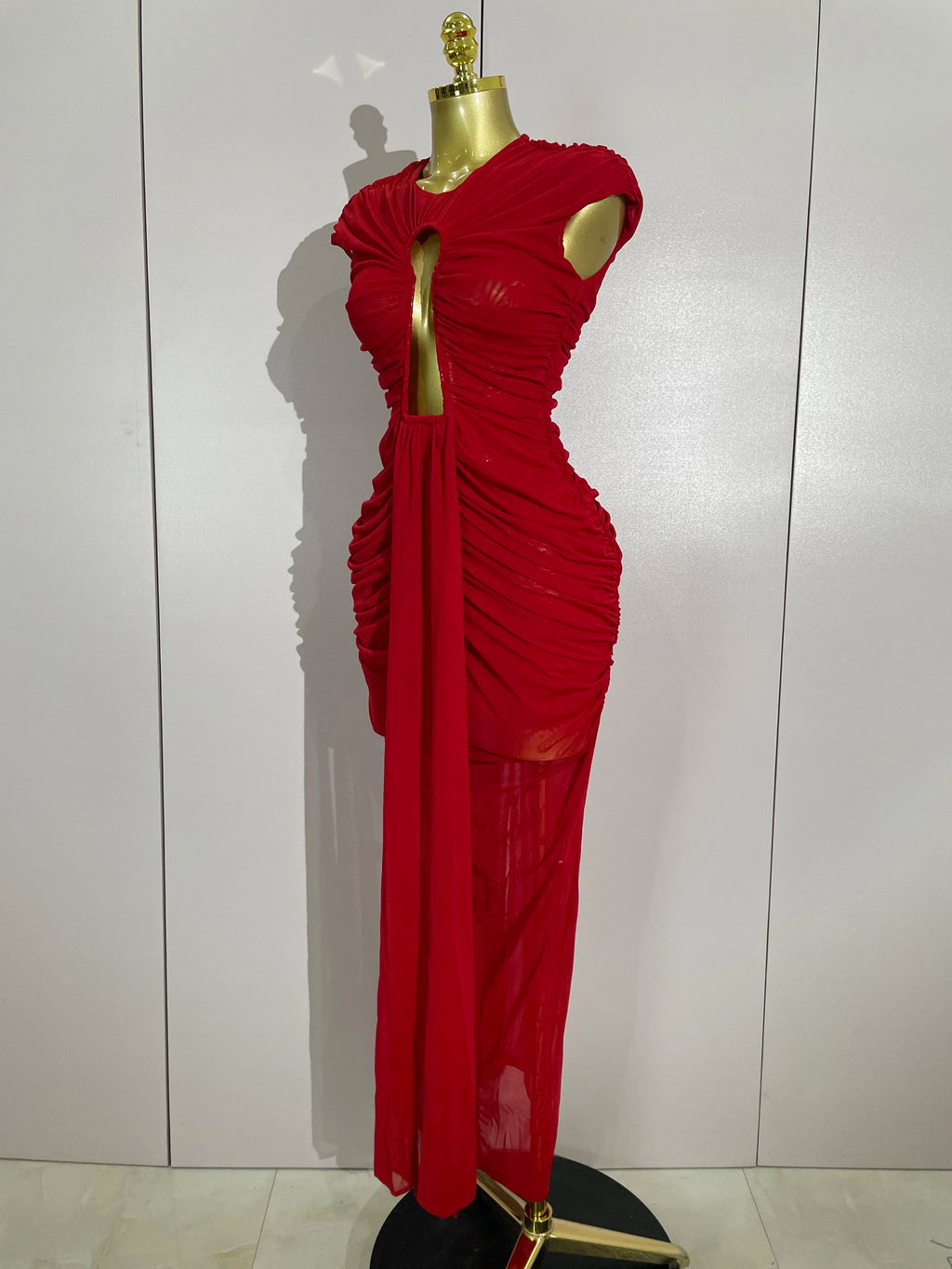 Women Sexy Sleeveless O-Neck Hollow Out Mesh Bodycon Long Dress Fashion Show Celebrate Celebrity Evening Birthday Party Dress
