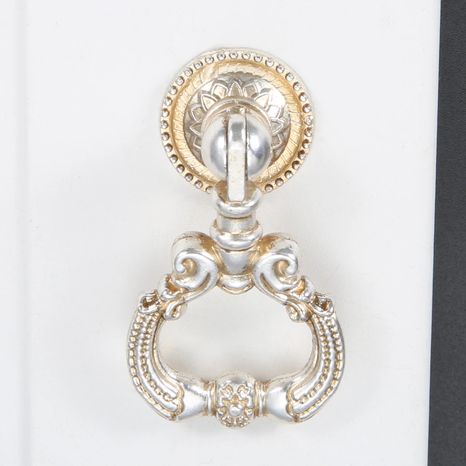 Antique Silver Gold Drawer Cabinet Knobs Furniture Handles Door Pulls for Cupboard Kitchen Retro Hardware Home Decor with Screw