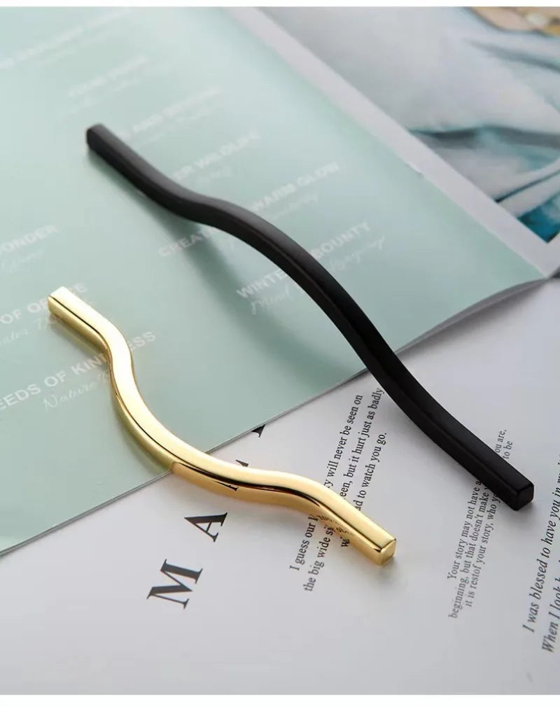 Nordic Handles for Cabinets and Drawers Kitchen Furniture Handles Modern Luxury Gold Wardrobe Drawer Handle Cabinet Door Handle