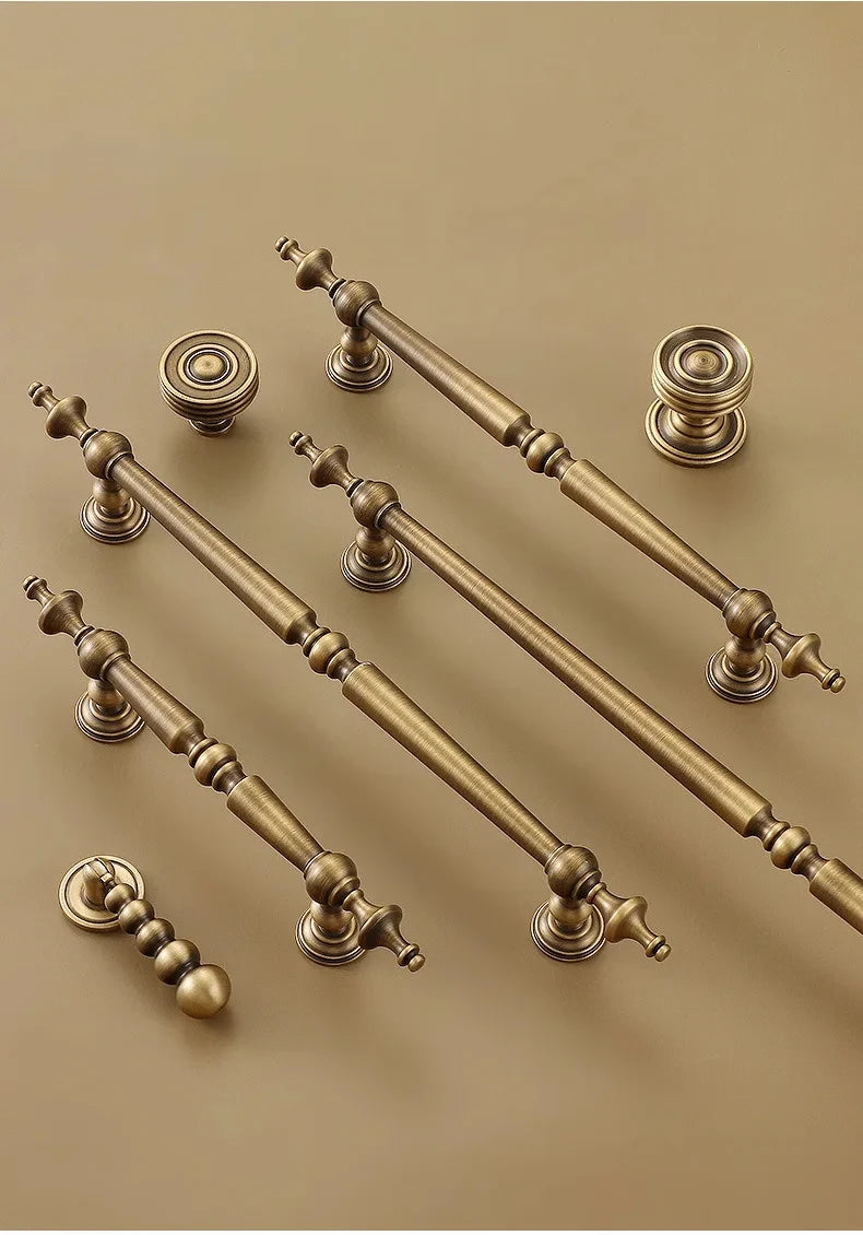 High-end Antique Bronze Door Handles and Knobs Solid Brass Antique Drawer Pulls Kitchen Cupboard Handle Gold Cabinet Handles