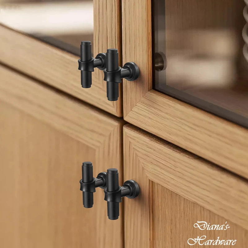 Modern Simple Black Handles for Furniture Wardrobe Cabinet Europe American Drawer Knob Hardware Kitchen Cabinet Handles