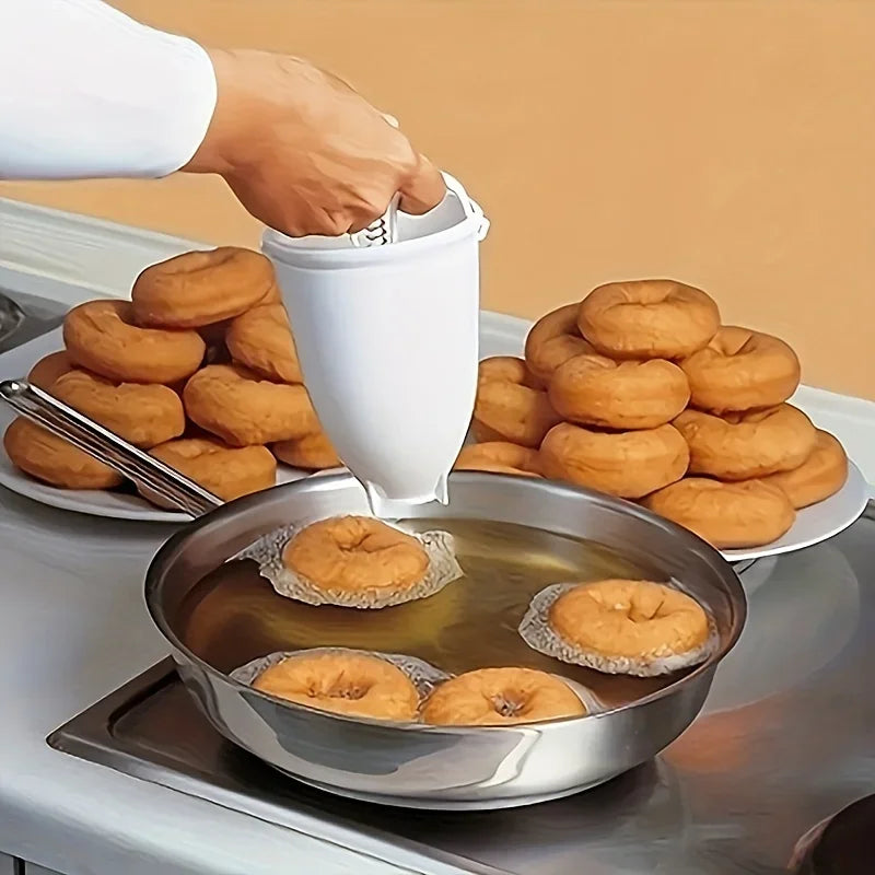 Hot Sale Donut Maker Donut Mould Easy Fast Manual Waffle Dispenser Doughnut Machine Arabic Waffle Plastic Lightweight Deep Fry
