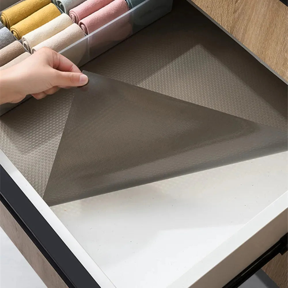 1 pc 3meters/118.11in Reusable Drawer Liners Washable Dustproof and Non-slip Placemats Kitchen Cabinet Mats Refrigerator