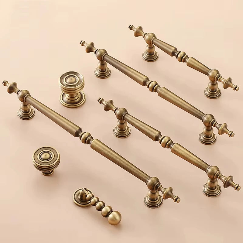 High-end Antique Bronze Door Handles and Knobs Solid Brass Antique Drawer Pulls Kitchen Cupboard Handle Gold Cabinet Handles